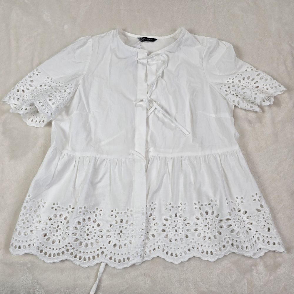 Pretty Garden Eyelet Sleeves Blouse Size M